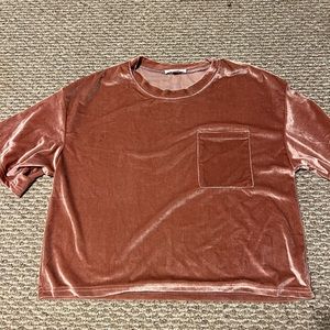 Loveriche Maeve Velvet Pocket Tee